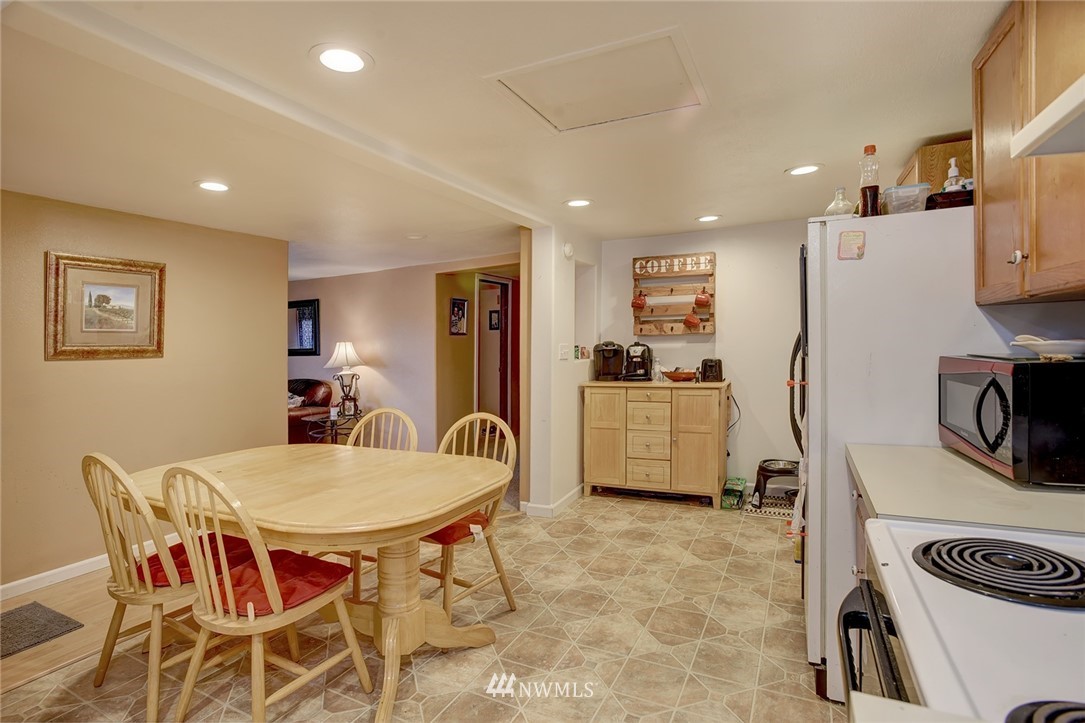 6020 Sidney Road Southwest Port Orchard, WA 98367 - Photo 13 of 22 Gallery Image 13