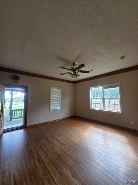 703 Burks Road Farmington, MO 63640 - Photo 5 of 32 Gallery Image 5