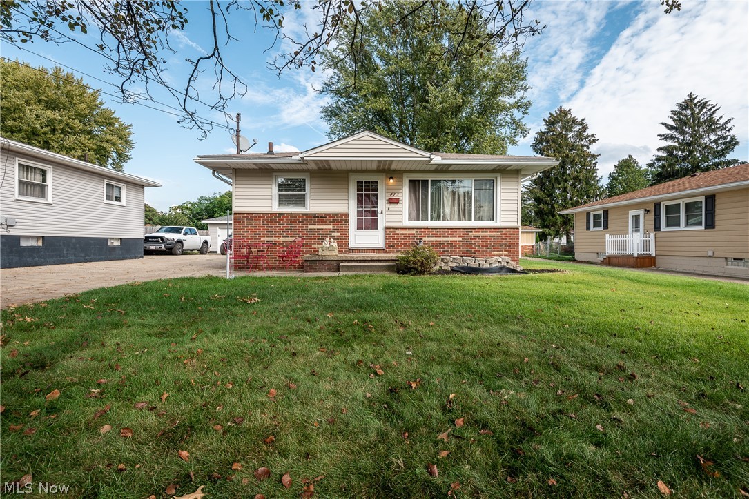 475 Stanley Road Akron, OH 44312 - Photo 1 of 26 Welcome to your new home - 475 Stanley Rd.