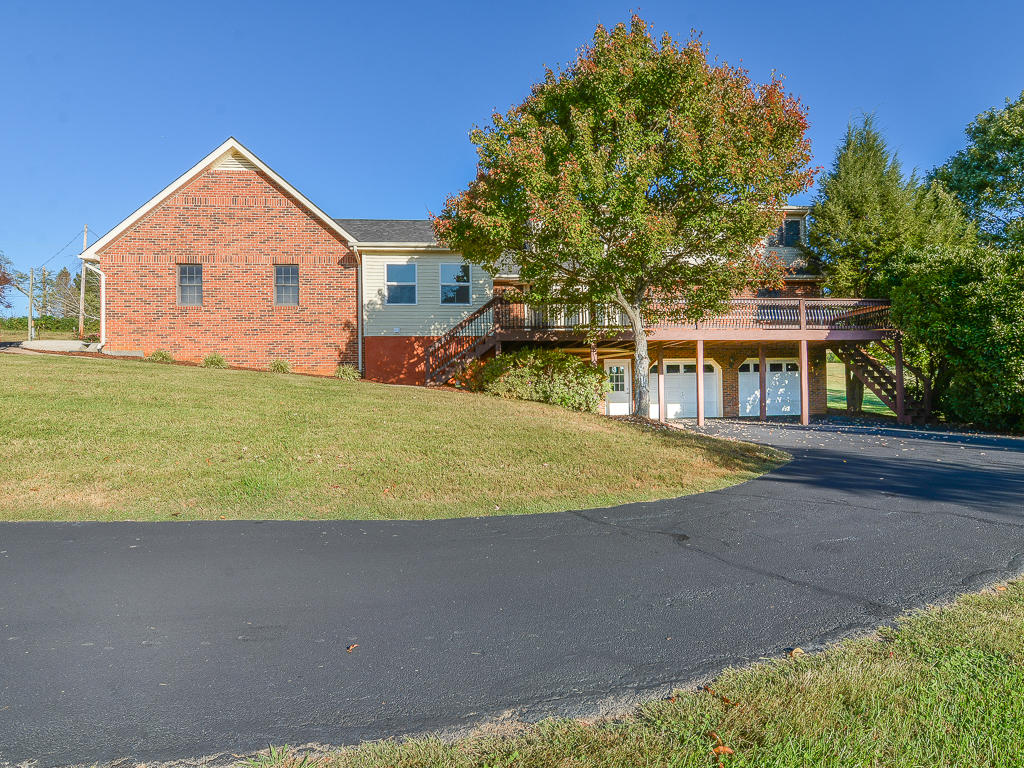 642 Boones Station Road Gray, TN 37615 - Photo 42 of 44 Boone Station rear center
