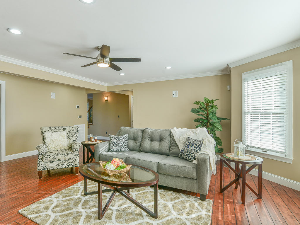 642 Boones Station Road Gray, TN 37615 - Photo 7 of 44 Boone Station family room 2