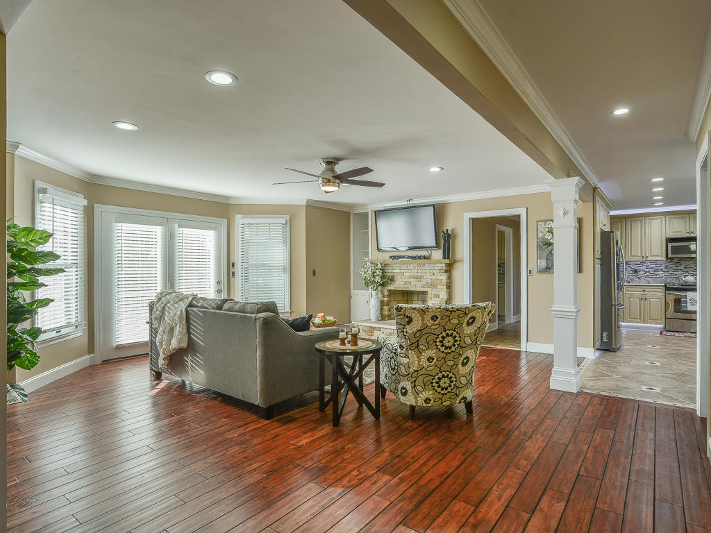 642 Boones Station Road Gray, TN 37615 - Photo 8 of 44 Boone Station family room 3