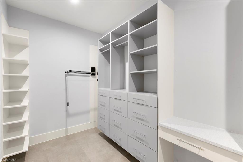 1086 Michigan Avenue Naples, FL 34103 - Photo 19 of 42