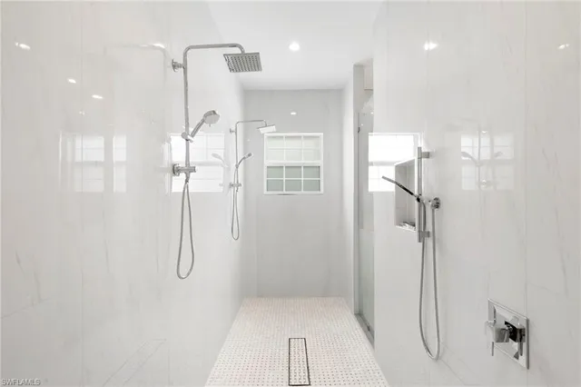 $2,680,000 | 1086 Michigan Avenue, Naples, FL 34103