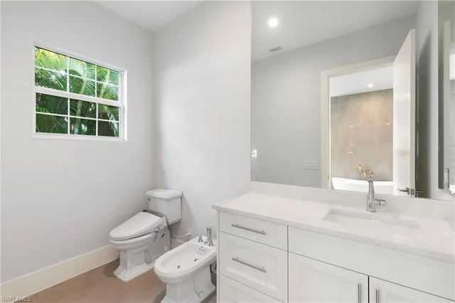 $2,680,000 | 1086 Michigan Avenue, Naples, FL 34103