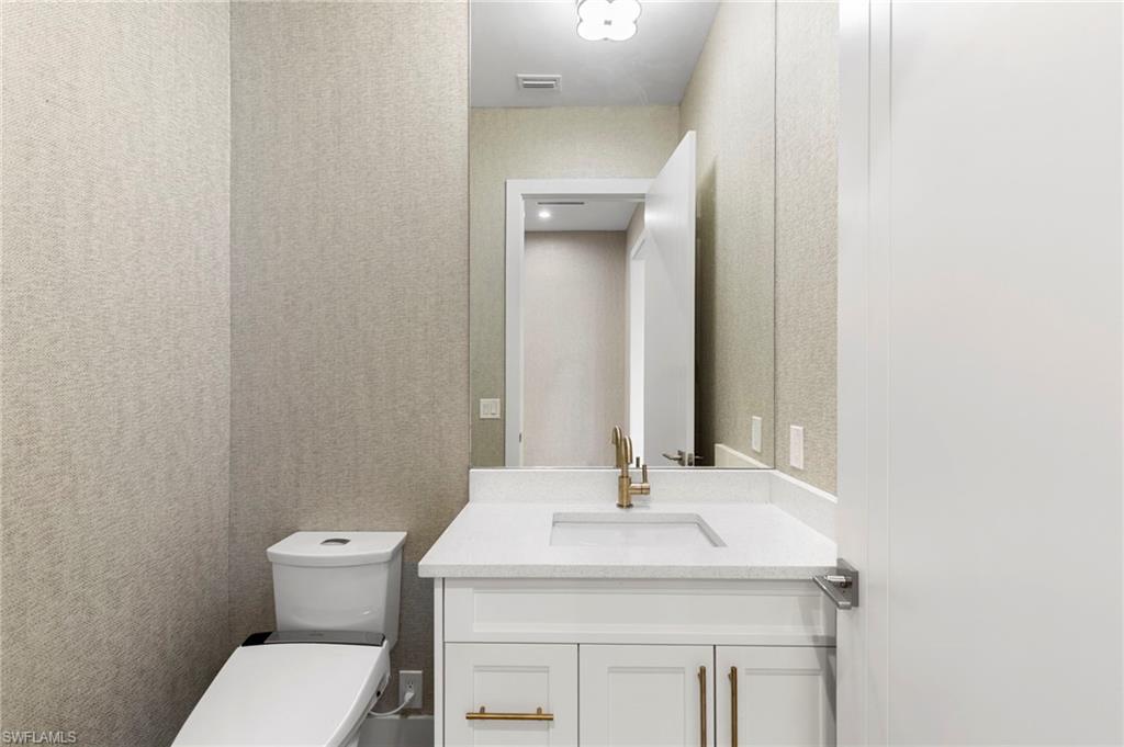 1086 Michigan Avenue Naples, FL 34103 - Photo 25 of 42