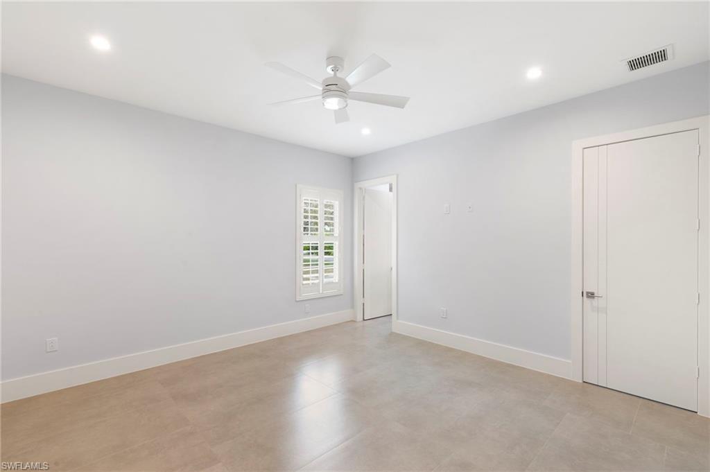 1086 Michigan Avenue Naples, FL 34103 - Photo 26 of 42