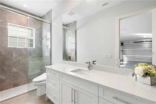 $3,050,000 | 1086 Michigan Avenue, Naples, FL 34103