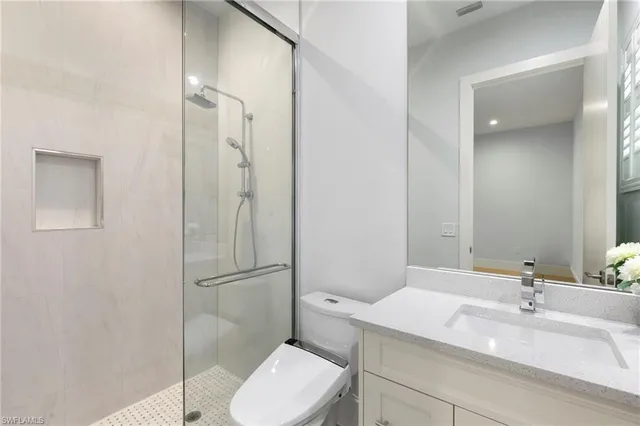 $2,680,000 | 1086 Michigan Avenue, Naples, FL 34103