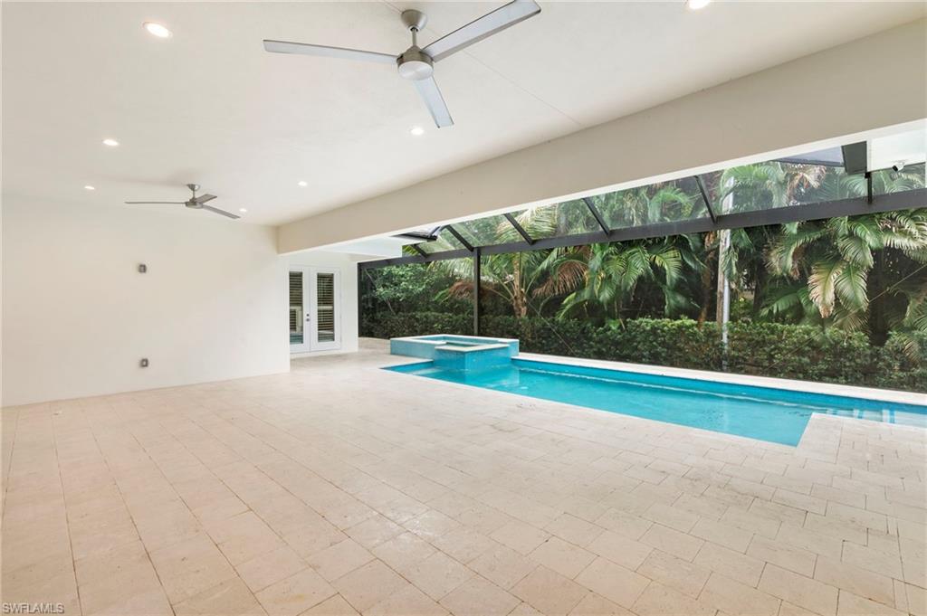 1086 Michigan Avenue Naples, FL 34103 - Photo 34 of 42