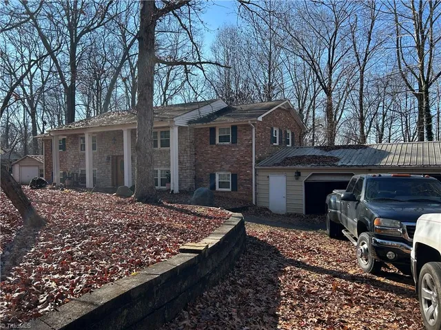 5218 Bear Creek Road, Winston-Salem, NC 27106