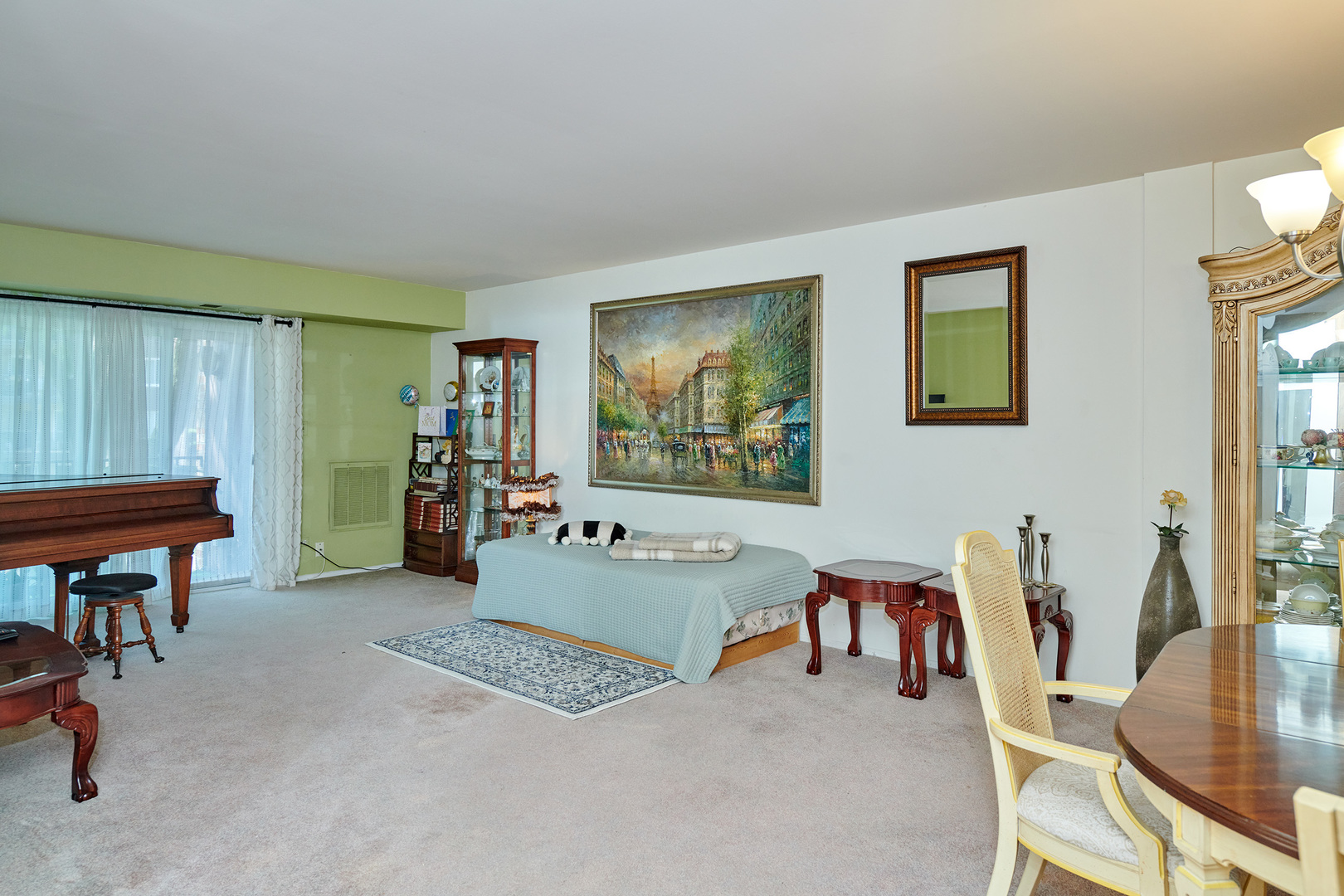 502 West Huntington Commons Road, Unit 238 Mount Prospect, IL 60056 - Photo 4 of 30 Gallery Image 4