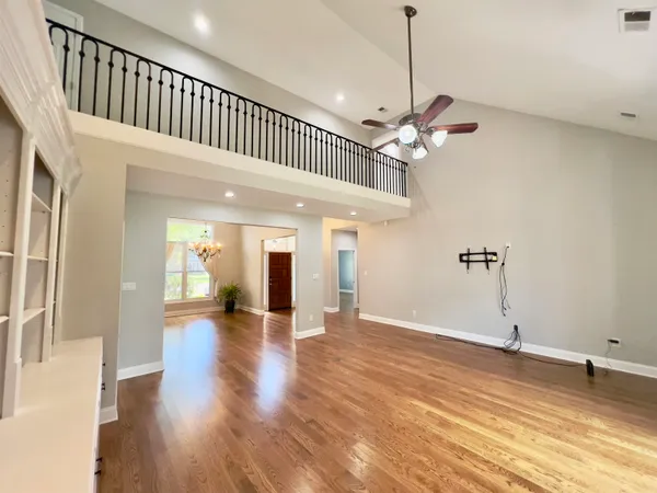 $3,350 | 1155 River Oak View Drive, Memphis, TN 38120