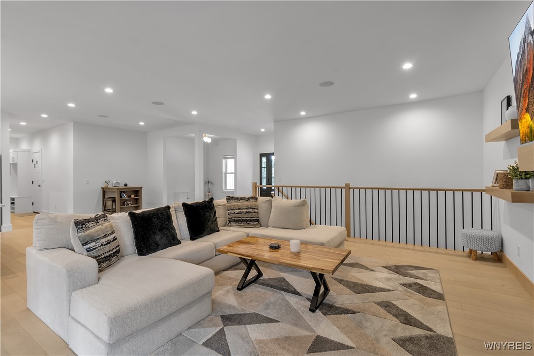 809 Casey Road Amherst, NY 14051 - Photo 15 of 49