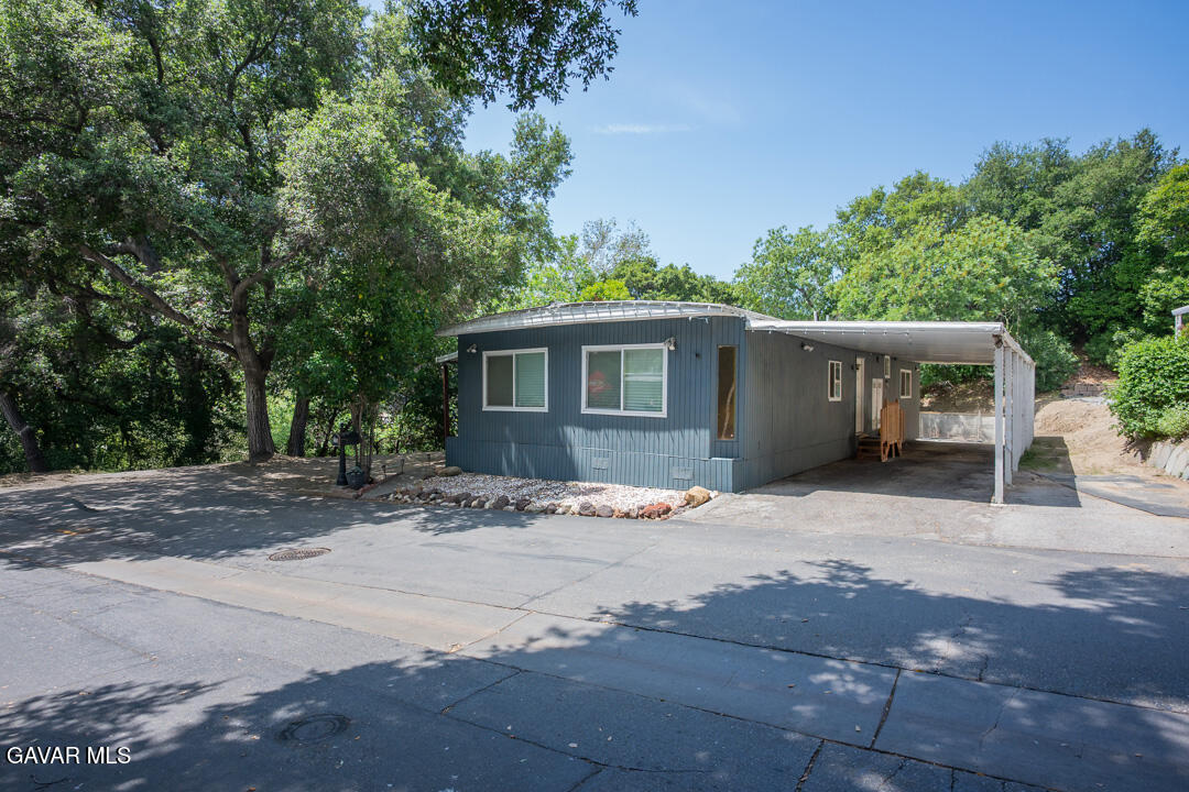 23500 The Old Road Newhall, CA 91321 - Photo 1 of 43 DSC_3945