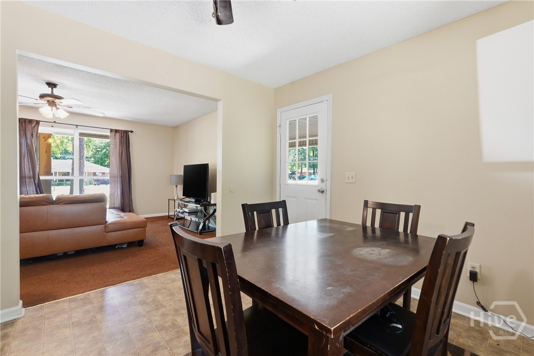 1014 Ash St Extension Springfield, GA 31329 - Photo 10 of 26 Dining room