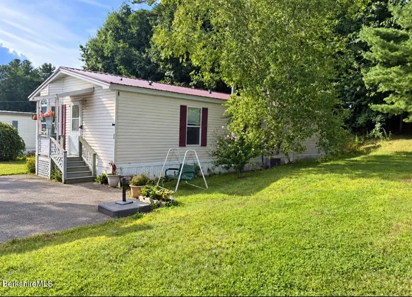 $154,000 | 245 Cheshire Road, Unit 34, Pittsfield, MA 01201