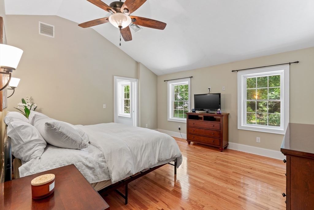 14 Bennett Road Wayland, MA 01778 - Photo 19 of 31 Gallery Image 19