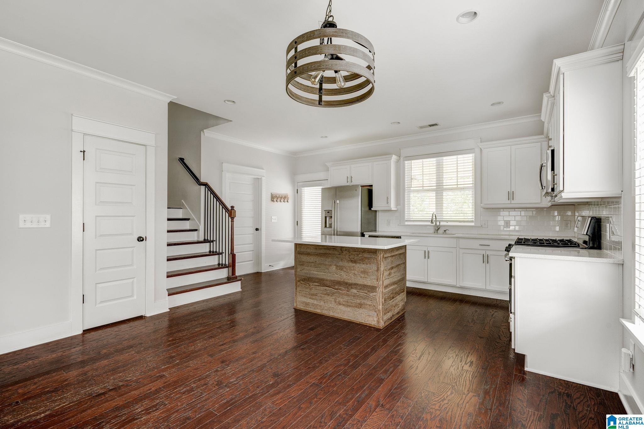 2714 Wenonah Oxmoor Road Birmingham, AL 35211 - Photo 8 of 27