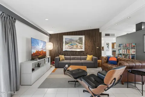 $899,900 | 1318 West Glenn Drive, Phoenix, AZ 85021