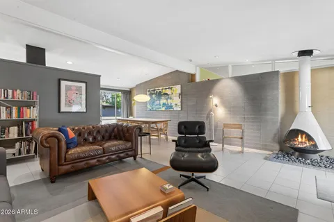 $899,900 | 1318 West Glenn Drive, Phoenix, AZ 85021