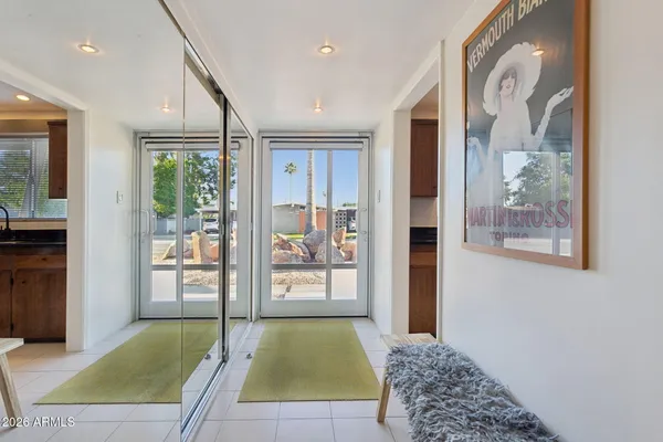 $899,900 | 1318 West Glenn Drive, Phoenix, AZ 85021