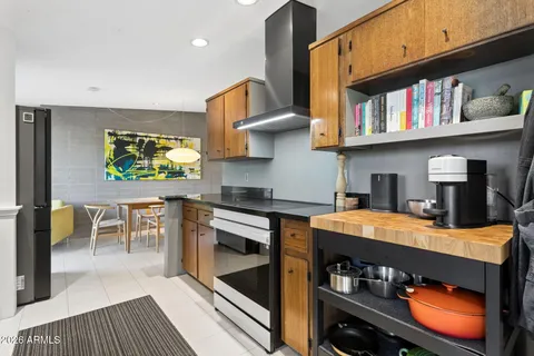 $899,900 | 1318 West Glenn Drive, Phoenix, AZ 85021