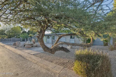 $899,900 | 1318 West Glenn Drive, Phoenix, AZ 85021
