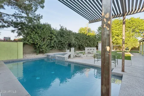 $899,900 | 1318 West Glenn Drive, Phoenix, AZ 85021