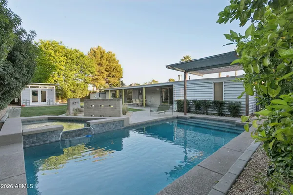 $899,900 | 1318 West Glenn Drive, Phoenix, AZ 85021