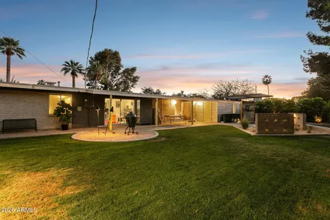 $899,900 | 1318 West Glenn Drive, Phoenix, AZ 85021