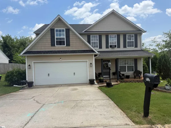 $215,000 | 717 Cassie Marie Court, Duncan, SC 29334
