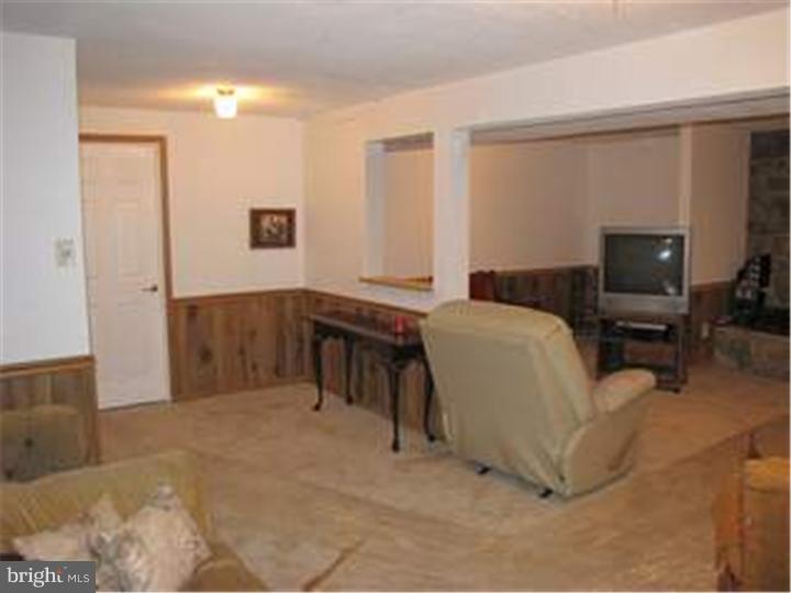 9 South Park Road Tabernacle, NJ 08088 - Photo 17 of 17 Family Room