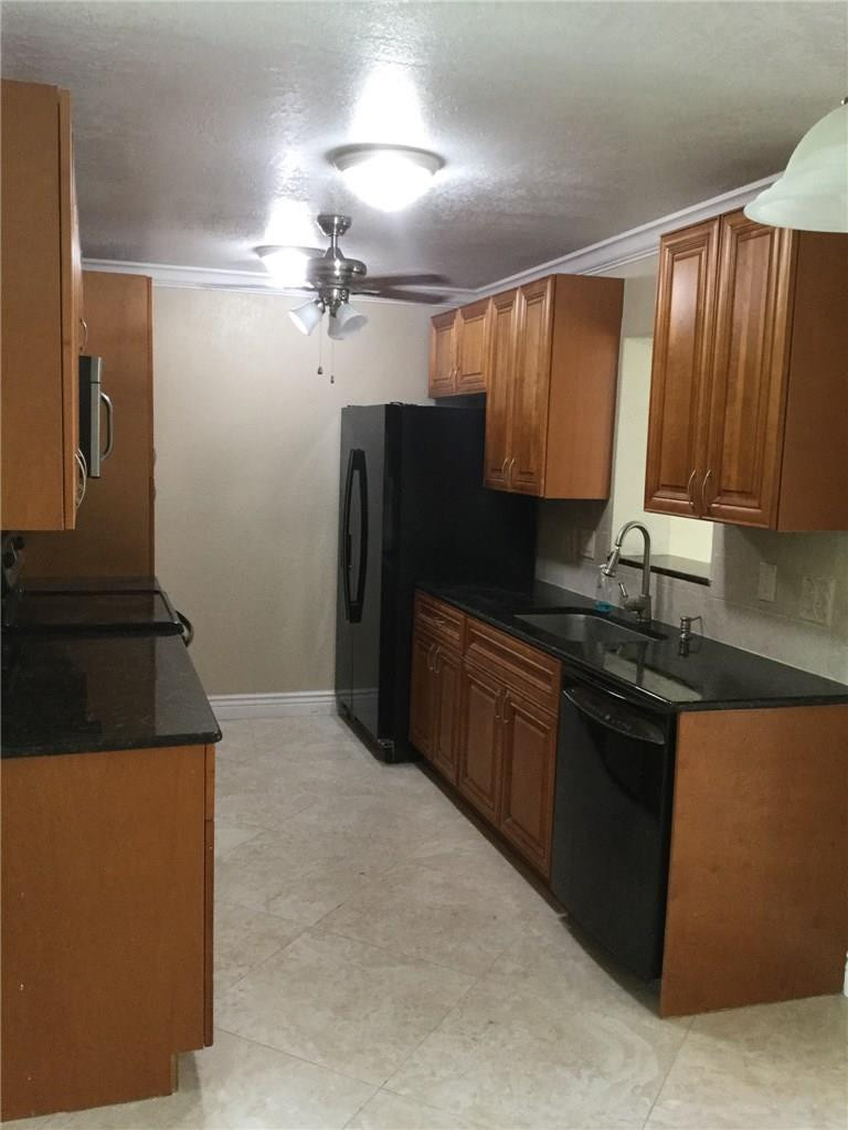 92 Andros Road Palm Springs, FL 33461 - Photo 3 of 10 Photo 3