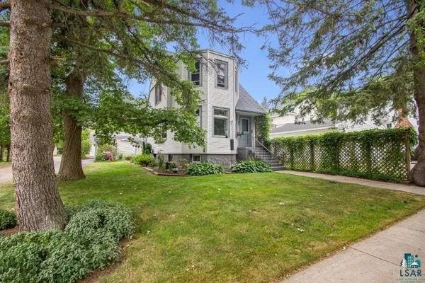 $289,900 | 19 North 44th Avenue East, Duluth, MN 55804