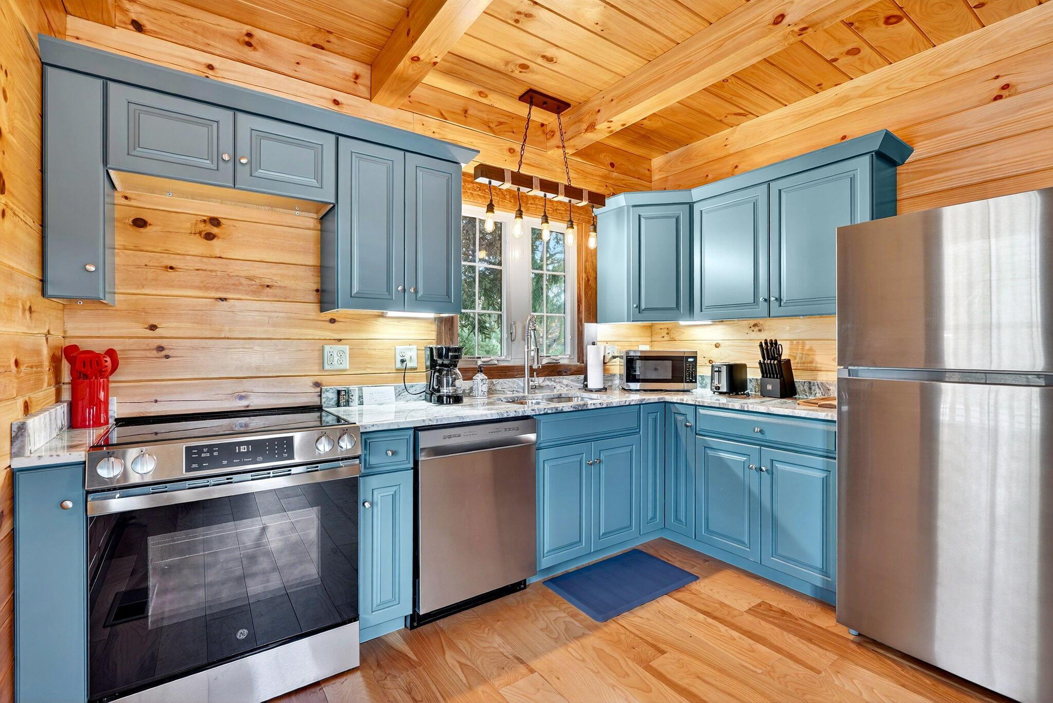 8301 Voris Road Logan, OH 43138 - Photo 6 of 123 Valley View Cabin (41)