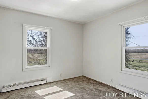 $369,000 | 1501 68th Street, Fennville, MI 49408