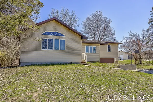 $369,000 | 1501 68th Street, Fennville, MI 49408