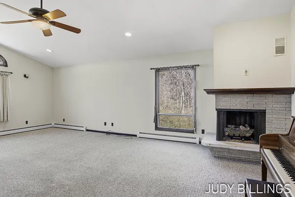 $369,000 | 1501 68th Street, Fennville, MI 49408