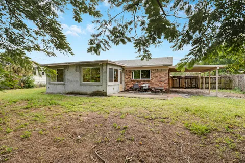 $450,000 | 935 Orange Drive, Lake Park, FL 33403