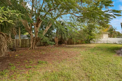 $450,000 | 935 Orange Drive, Lake Park, FL 33403