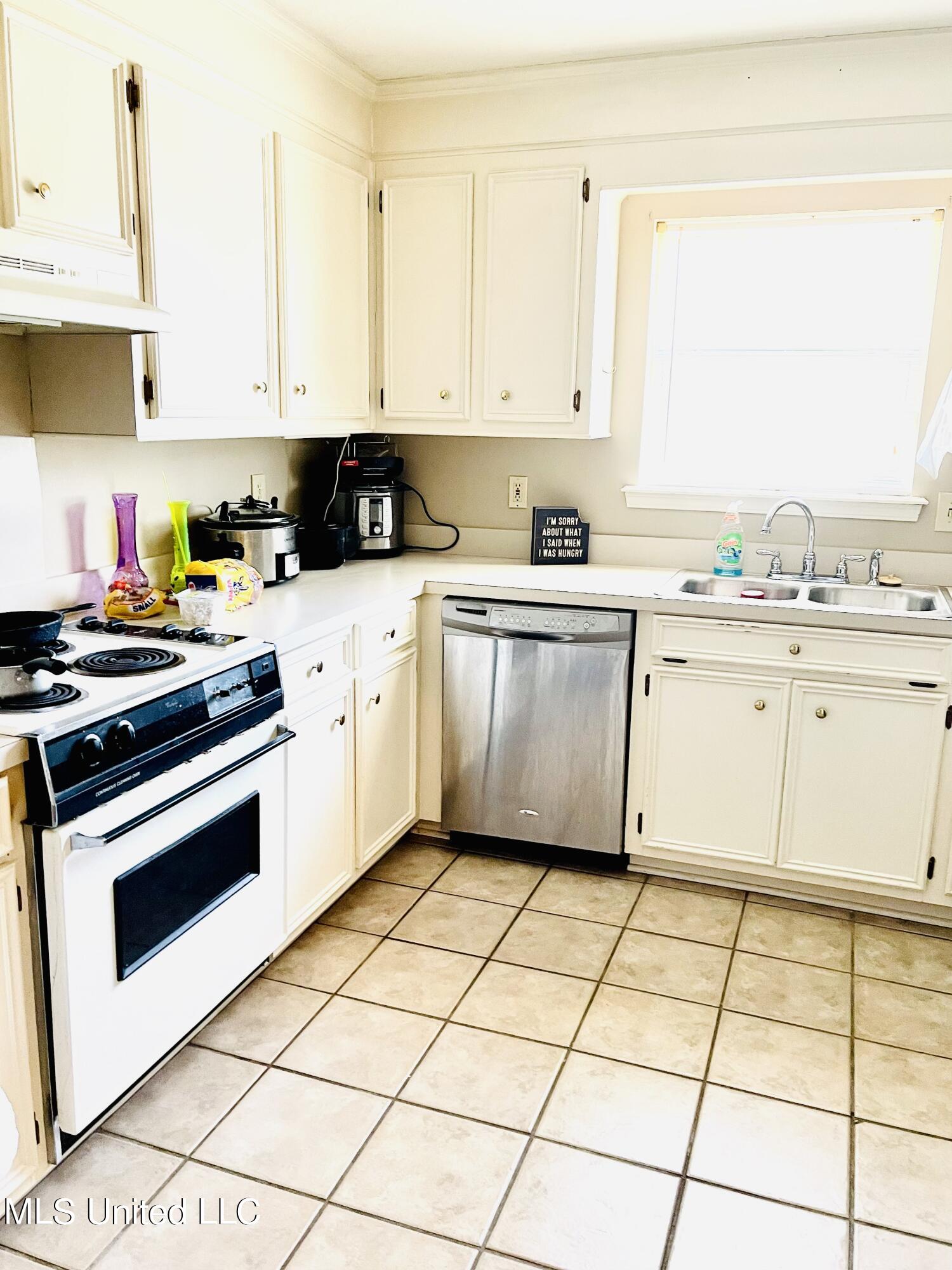 196 Cobblestone Drive Madison, MS 39110 - Photo 6 of 17 Cobblestone462022 6