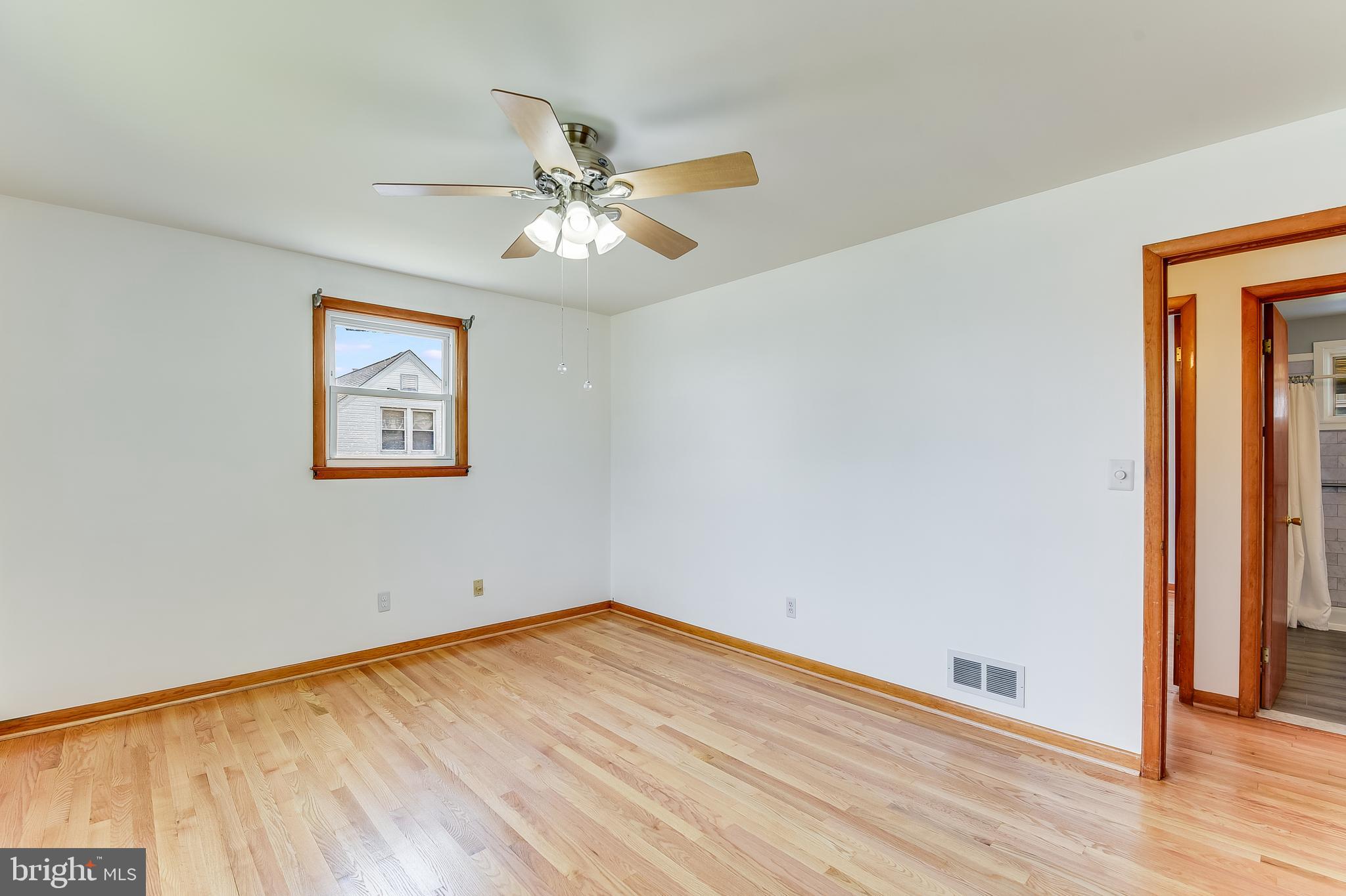 1528 Neighbors Avenue Rosedale, MD 21237 - Photo 18 of 39 Bedroom 1