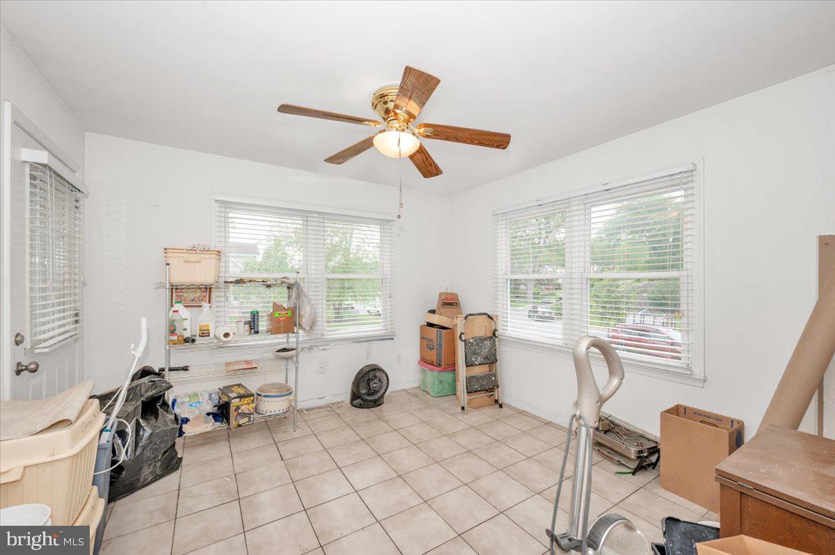 9813 Braddock Road Silver Spring, MD 20903 - Photo 16 of 48