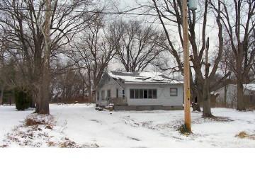 17530 East Fairfield Road Mount Vernon, IL 62864 - Photo 1 of 2 Gallery Image 1