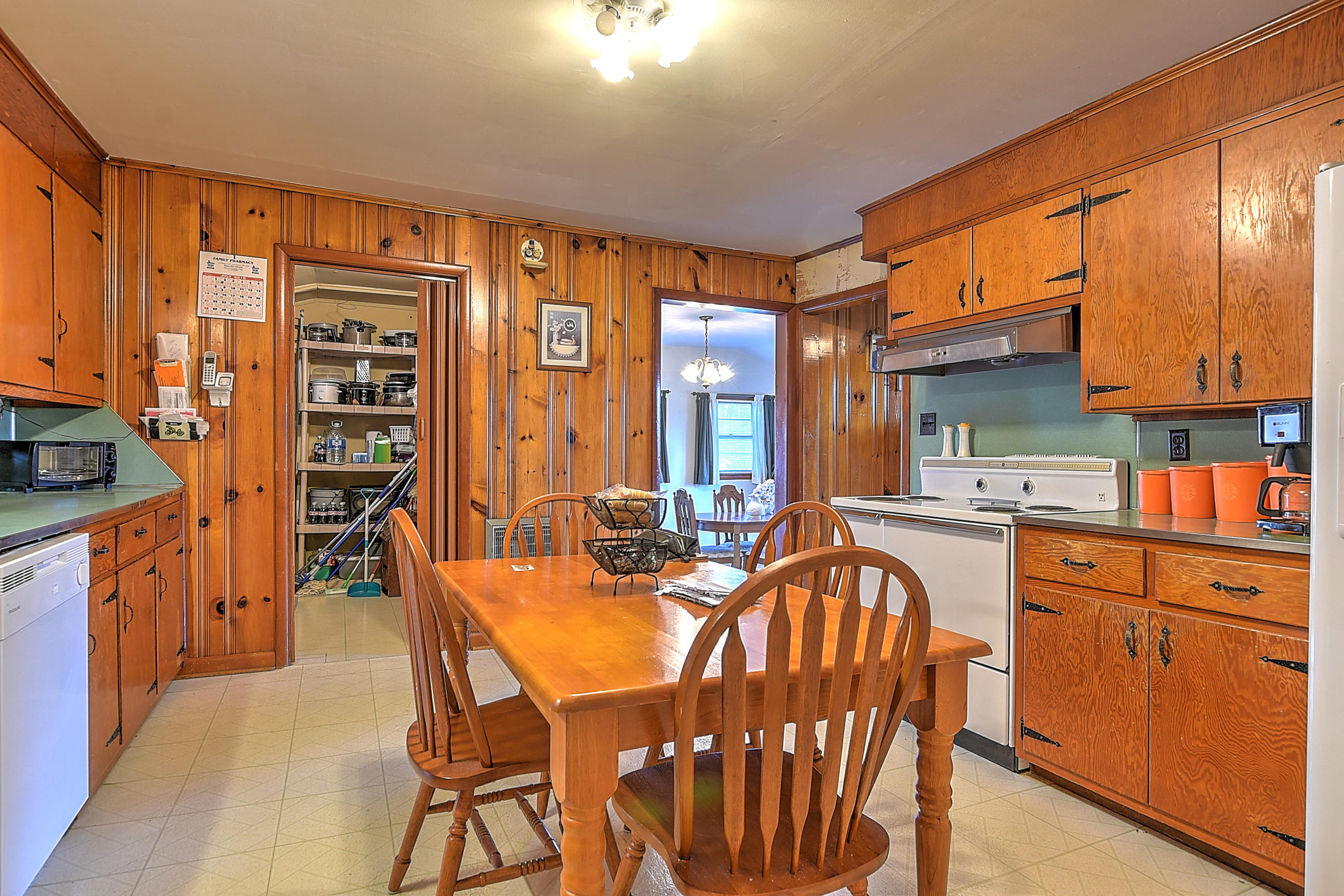 110 Gordon Street Fall Branch, TN 37656 - Photo 8 of 19 Gordon-12