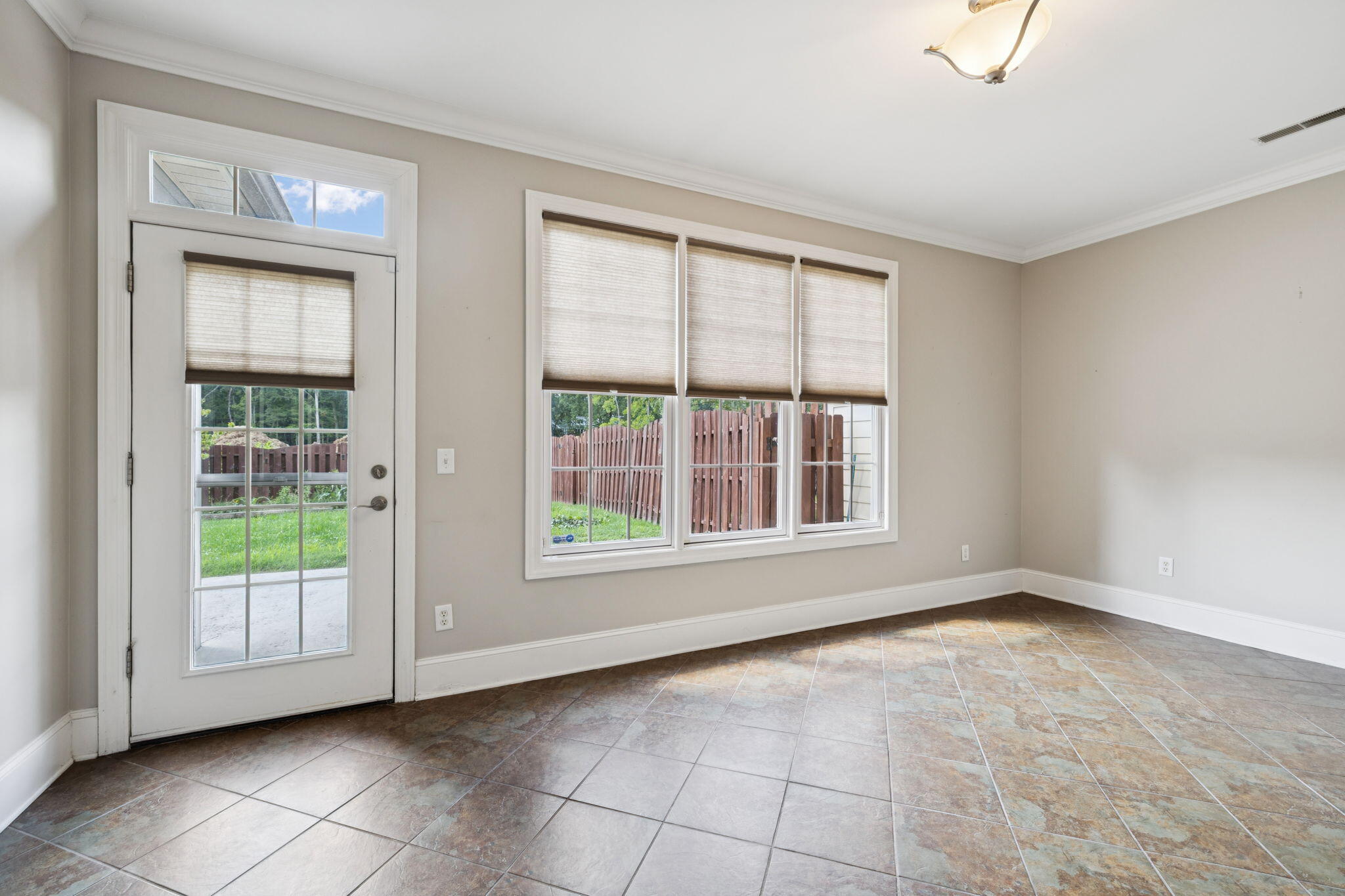 2325 Rivendell Lane Chattanooga, TN 37421 - Photo 25 of 46 19-web-or-mls-2325 Rivendell Ln - 023