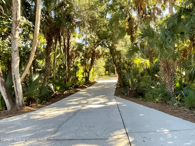 $392,500 | 1821 Live Oak Drive South, Rockledge, FL 32955