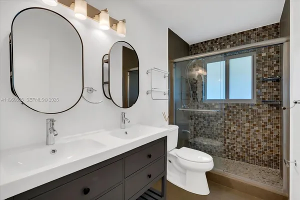 $1,195,000 | 8100 Southwest 92nd Court, Miami, FL 33173