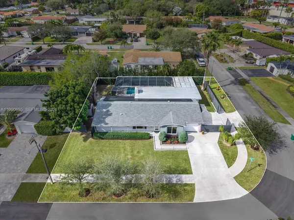 $1,195,000 | 8100 Southwest 92nd Court, Miami, FL 33173